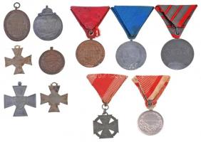 11db-os vegyes magyar és külföldi kitüntetés tétel az első és második világháborúból, közte 1916. &q...