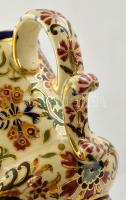 cca 1890 Fischer Ignác korsó, kézzel festett, aranyozott porcelánfajansz,  arany festés több helyen ...