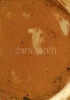 Karcagi Miska kancsó, kézzel festett kerámia, jelzett,  lepattanással, m: 29 cm