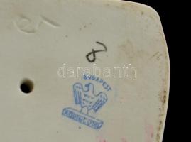 Aquincumi kisfiú a nyuszival, kézzel festett, jelzett, hibátlan, m:12 cm