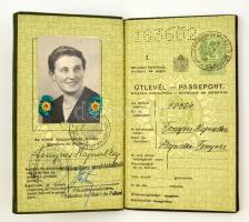 1938 Keményfedelű fényképes útlevél, jó állapotban
