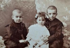 cca 1870-1900 9 db nagyobb méretű keményhátú fotó klf műtermekből 11x17 cm