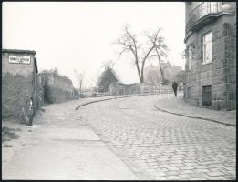 cca 1965 Budapesti városképek tétele, 13 db vintage fotó, 24x14,5 cm és 18x24 cm között