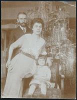 cca 1910-1950 között készült karácsonyi fényképek, 11x8,5 cm és 18x24 cm között