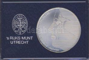 Hollandia 1984. 50G Ag "Willem van Oranje halálának 400. évfordulójára" T:BU Eredeti  dísztokban, tanúsítvánnyal!