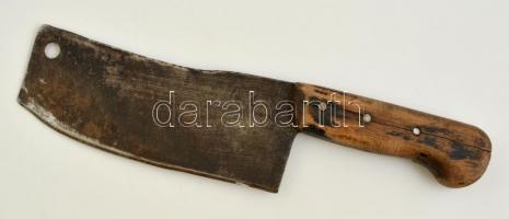 Régi hentes bárd, fa markolattal, jelzett (Dayi), közepes állapotban, h:32 cm