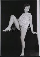 cca 1974 Bozontos szép emlékek, 3 db szolidan erotikus fénykép, vintage negatívokról készült mai nag...