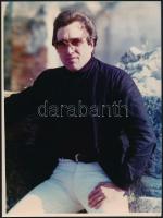 cca 1980 Máté Péter (1947-1984) énekes fotója, 6 db, több egyformával, 18x24 cm