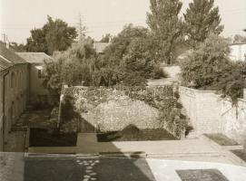 cca 1960 Tiszavölgyi József (1909-?) fotóriporter hagyatékából 99 db vintage negatív, különféle témá...