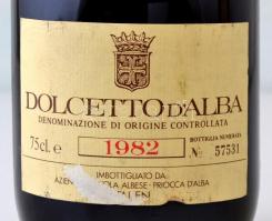 1982 Dolcetto d'Alba DOC vörösbor, bontatlan, 0,75 l