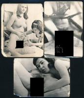 3 db erotikus és pornográf fotó, vegyes minőségben, 9x7 cm