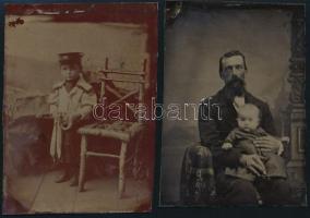 cca 1910 Vaslemezre készült gyorsfényképek, 2 db vintage ferrotípia, 9x6 cm