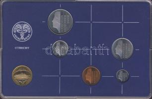 Hollandia 1986. 5c-2 1/2G (5klf db) + zseton forgalmi sor szettben T:BU