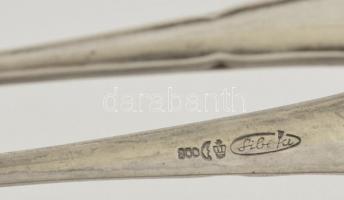 Ezüst(Ag) cukorfogó, jelzett, h: 10,5 cm, nettó: 23,6 g