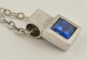 Ezüst(Ag) lánc függővel, jelzett, h: 50 cm, bruttó: 6,1 g