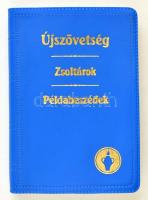 Újszövetség - Zsoltárok - Példabeszédek. Bp., 1998, Magyarországi Gedeon Társaság. Műbőr kötésben, jó állapotban.