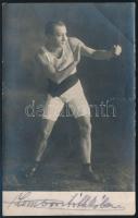 cca 1910 Zombori Tóth Róbert boxoló saját kézzel aláírt fotólapja hajtásnyommal