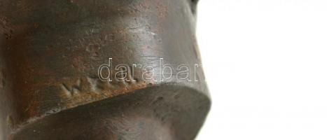 Zoll jelzéssel: Adolf Hitler büszt, bronzírozott nehéz fém (talán ólom) szobor, márvány talapzaton, ...