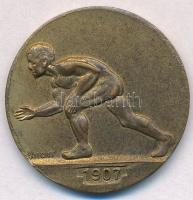 1907. "Egyetértés Sport  Club" fém emlékérem, "STICHT" gyártói jelzéssel (30mm) ...