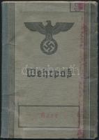 1943 Deutsches Reich Wehrpaß, Németország III. Birodalom gyalogos katona fényképes katonakönyve, kissé foltos borítóval, /  1943 Deutsches Reich Infantry soldiers bookm, with a little bit spotty cover