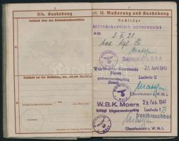 1938-1944 Deutsches Reich Wehrpaß, Németország III. Birodalom gyalogos katona fényképes katonakönyve...