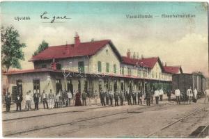 Újvidék, Novi Sad; Vasútállomás, Hohlfeld J. kiadása / railway station (ferdén vágott / slant cut)