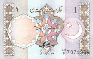 303 klf bankjegy, jobbakkal az egész világból, régi és új T:I (legalább 200db),II,III,IV