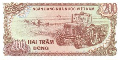 303 klf bankjegy, jobbakkal az egész világból, régi és új T:I (legalább 200db),II,III,IV