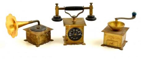 Mini réz tárgyak: gramofon, daráló, telefon, összesen: 3 db, 4×2 cm (3×)