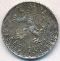 Csehszlovákia 1947. 50K Ag "Szlovák felkelés" T:2 patina, kis ph.
Czechoslovakia 1947. 50...