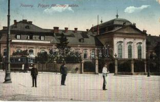 Pozsony, Pressburg, Bratislava; Frigyes főhercegi palota, villamos Törley pezsgő reklámmal / Royal palace, tram with champagne advertisement (EK)