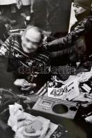 cca 1920-1980 Vegyes fotó tétel, összesen 60 db, köztük városképek, életképek, különböző méretben