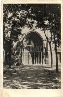 Ipolyság, Sahy; Római katolikus templom bejárata / church entrance + 1938 Ipolyság visszatért So. Stpl. (EK)