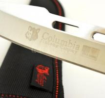 Columbia vadásztőr, saját tokjában, újszerű állapotban, pengehossz: 17,5 cm teljes hossz: 32 cm