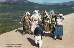 Albanian peasants