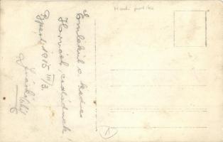 K.u.K. hadi patika, gyógyszertár belső katonákkal / WWI Austro-Hungarian military pharmacy, interior...