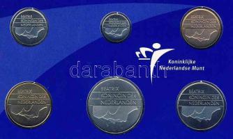 Hollandia 2001. 5c-5G 6klf forgalmi szettben, Euro érmék bemutatásával T:BU