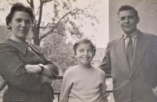 cca 1940 és 1989 közötti negatívok és nézőképek Paulik Győző hagyatékából, utazásai, családja, budap...