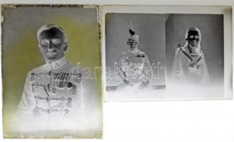 cca 1930 Katonák, tisztek kitüntetésekkel, 13 db vintage üveglemez negatív a Fotó-Gráf műteremből, 12x16 cm és 6x9 cm