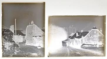 cca 1930 Budapest, Tabán, vintage üveglemez pozitív kép és egy másik felvétel üveglemez negatív képe, 9x12 cm