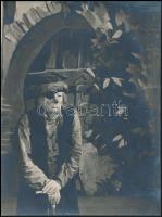 4 db különféle témájú, vintage fotó, 3 feliratozva, 20x17,5 cm és 23x18 cm között