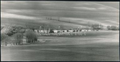 cca 1973 Zsigri Oszkár (1933-?) hagyatékából 2 db feliratozott, vintage fotóművészeti alkotás, 12x24...