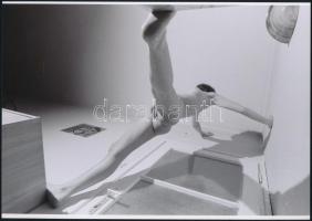 cca 1972 Áthidaló megoldások, szolidan erotikus felvételek, 2 db vintage negatívról készült mai nagyítás, 25x18 cm / 2 erotic photos, 25x18 cm