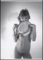 cca 1979 Kerekes, kalapos szolidan erotikus felvételek, 3 db vintage negatívról készült mai nagyítás, 25x18 cm / 3 erotic photos, 25x18 cm