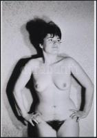 cca 1975 Bugyi nélküli létforma, szolidan erotikus felvételek, 3 db vintage negatívról készült mai n...