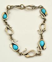 Ezüst(Ag) kígyós karkötő, szintetikus kék kövekkel, jelzett, h: 18,5 cm, bruttó: 8,7 g