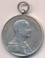 1939-1945. "Magyar Kis Ezüst Vitézségi Érem" ezüstözött fém kitüntetés mellszalaggal, "BRONZ" fémjel a peremen. Szign.: BERÁN L. T:2 ph. Hungary 1939-1945. "Small Hungarian Silver Gallantry Medal" silver plated metal decoration with ribbon, with "BRONZ" hallmark on edge. Sign.: BERÁN L. C:XF NMK 436.