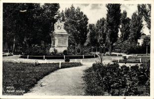 Kecel katonai emlékmű