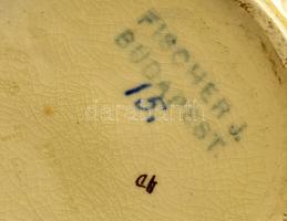 cca 1890 Fischer Ignác korsó, kézzel festett, aranyozott porcelánfajansz, arany festés több helyen l...