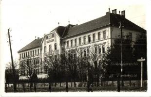 1942 Székelykeresztúr, Cristuru Secuiesc; M. kir. állami tanítóképző. Nagy fényképész / teachers training institute. photo